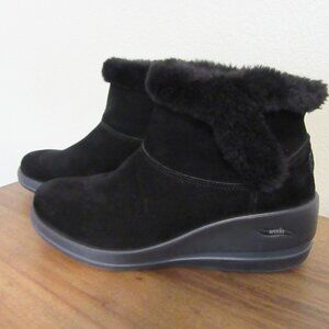 Skechers Boots Women's Arch Fit Rise Ankle Booties Size 8 Black with Fur Upper